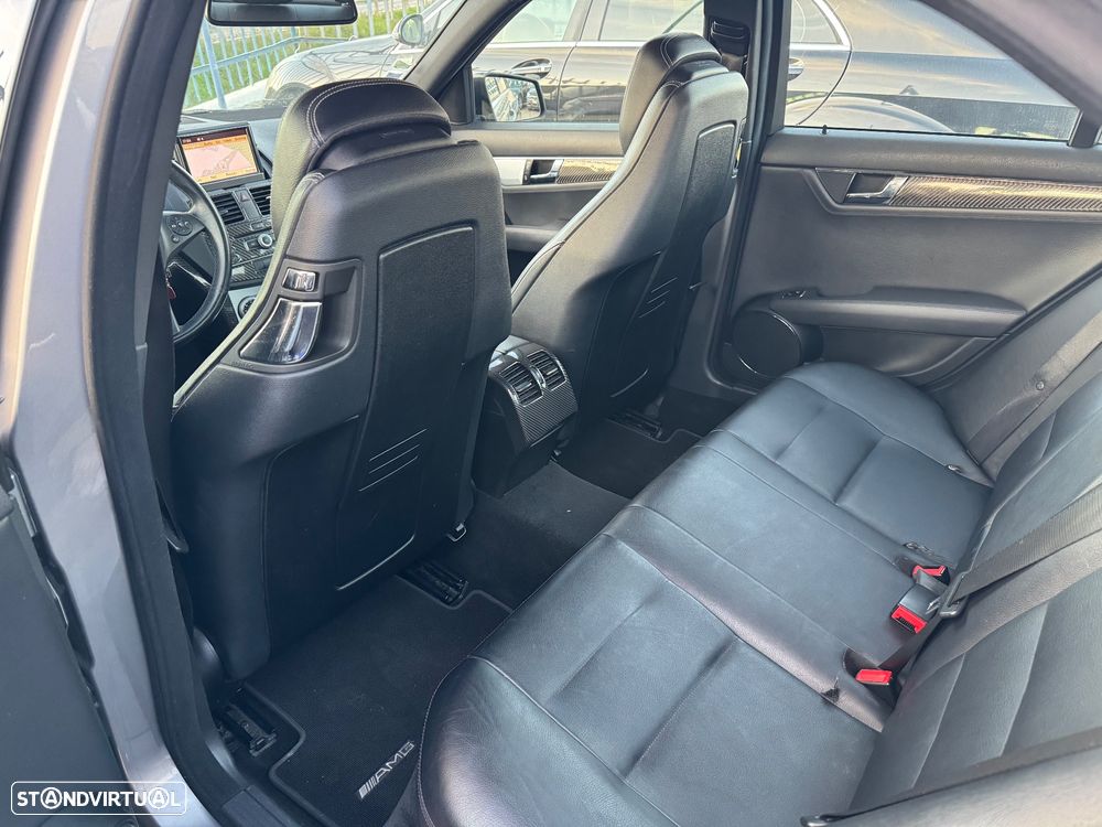 Mercedes-Benz C 250 CDi Avantgarde BE - 12