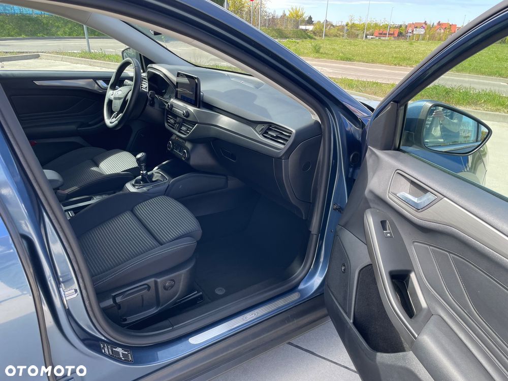 Ford Focus 1.0 EcoBoost STart-Stopp-System TITANIUM - 21