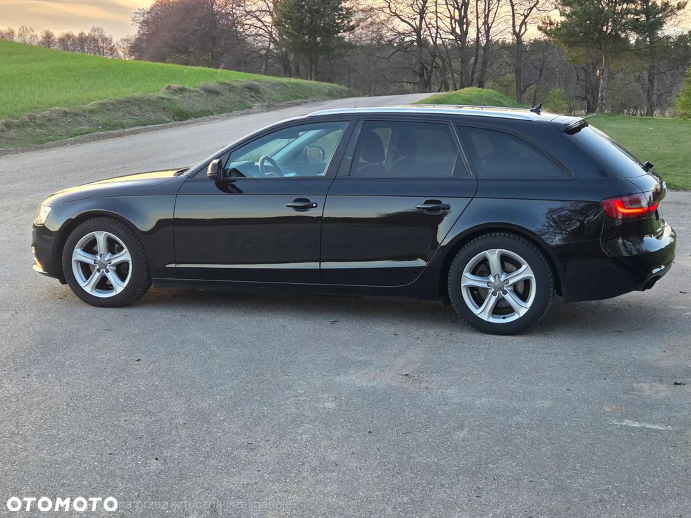 Audi A4 Avant 2.0 TDI DPF Ambiente - 10