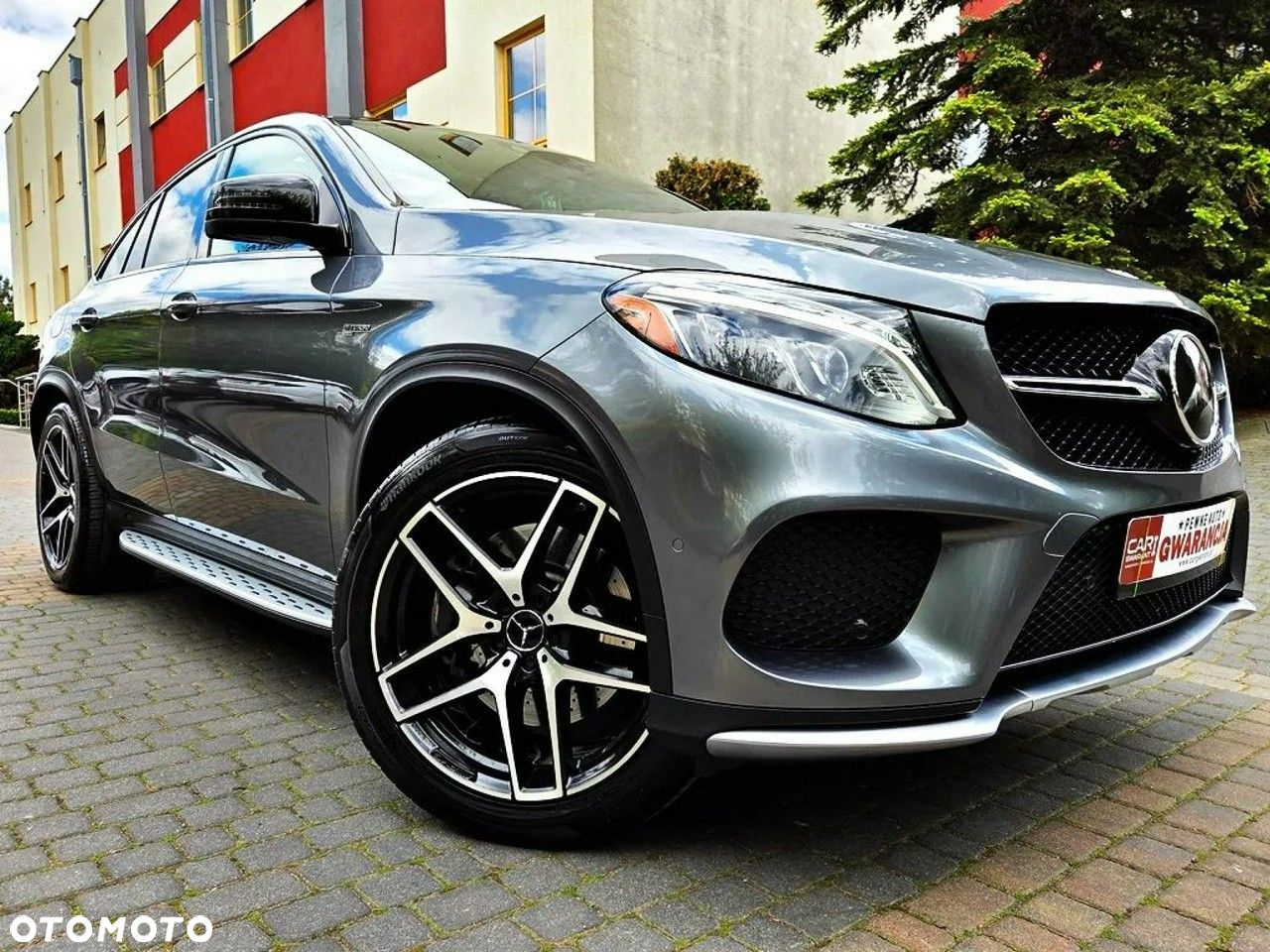 Mercedes-Benz GLE - 26