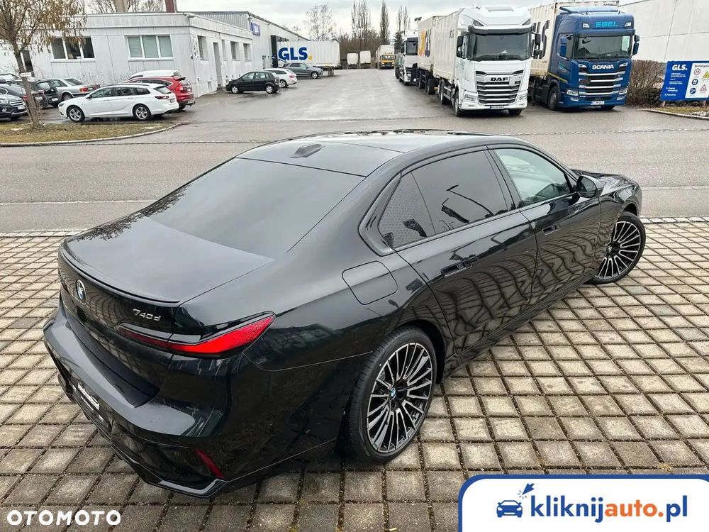 BMW Seria 7 740d xDrive mHEV sport - 2