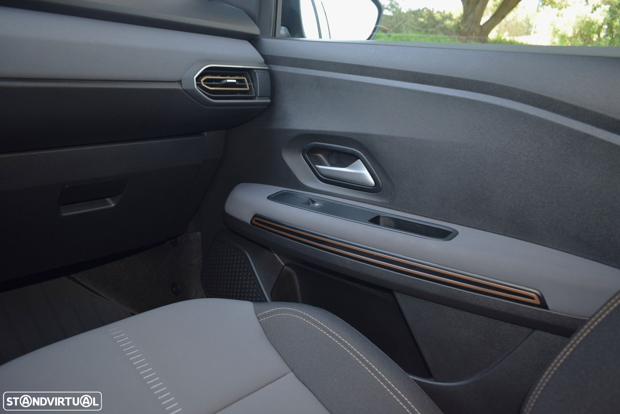 Dacia Jogger 1.0 ECO-G Extreme 7L Bi-Fuel - 36