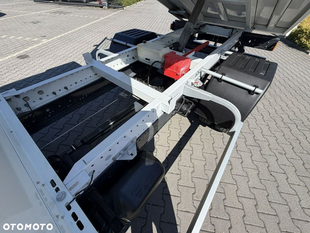 Iveco Daily 35C15 - 15