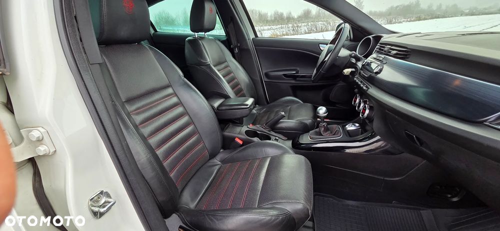 Alfa Romeo Giulietta 1.4 TB 16V Turismo - 13