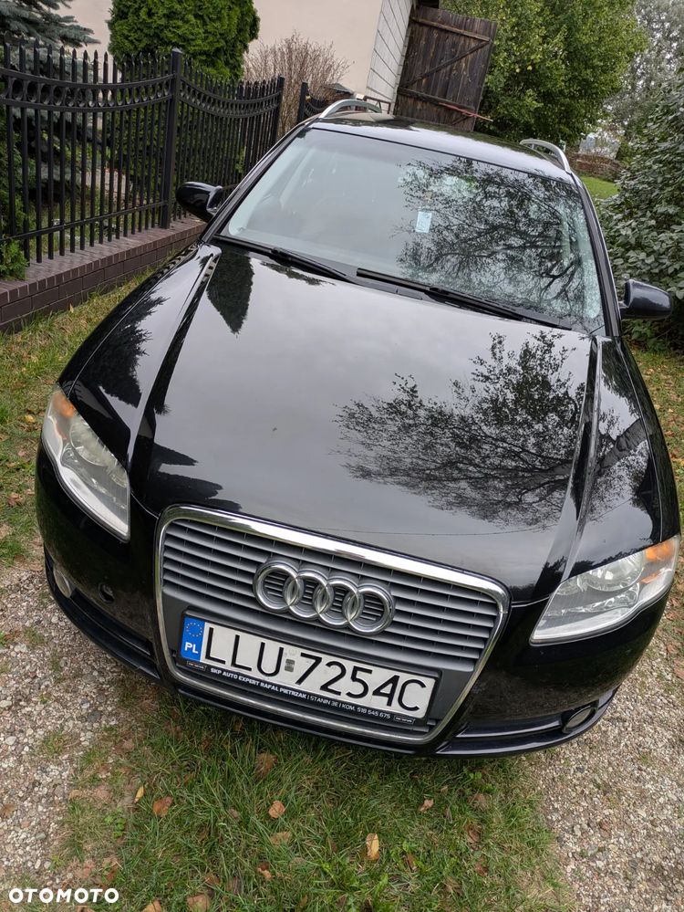 Audi A4 - 1
