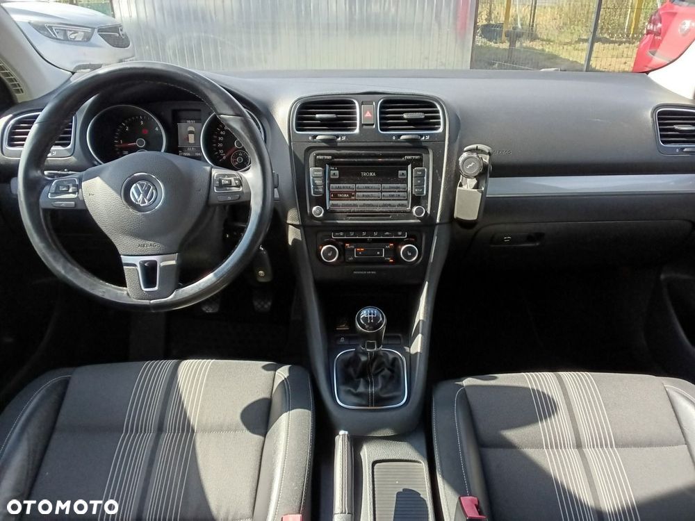 Volkswagen Golf - 9