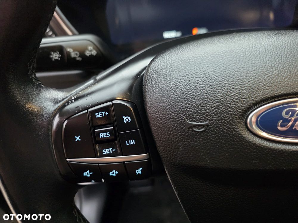 Ford Kuga 1.5 EcoBlue TITANIUM - 19
