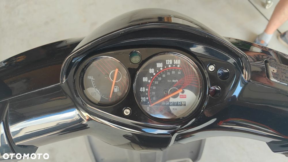 Aprilia SR - 5