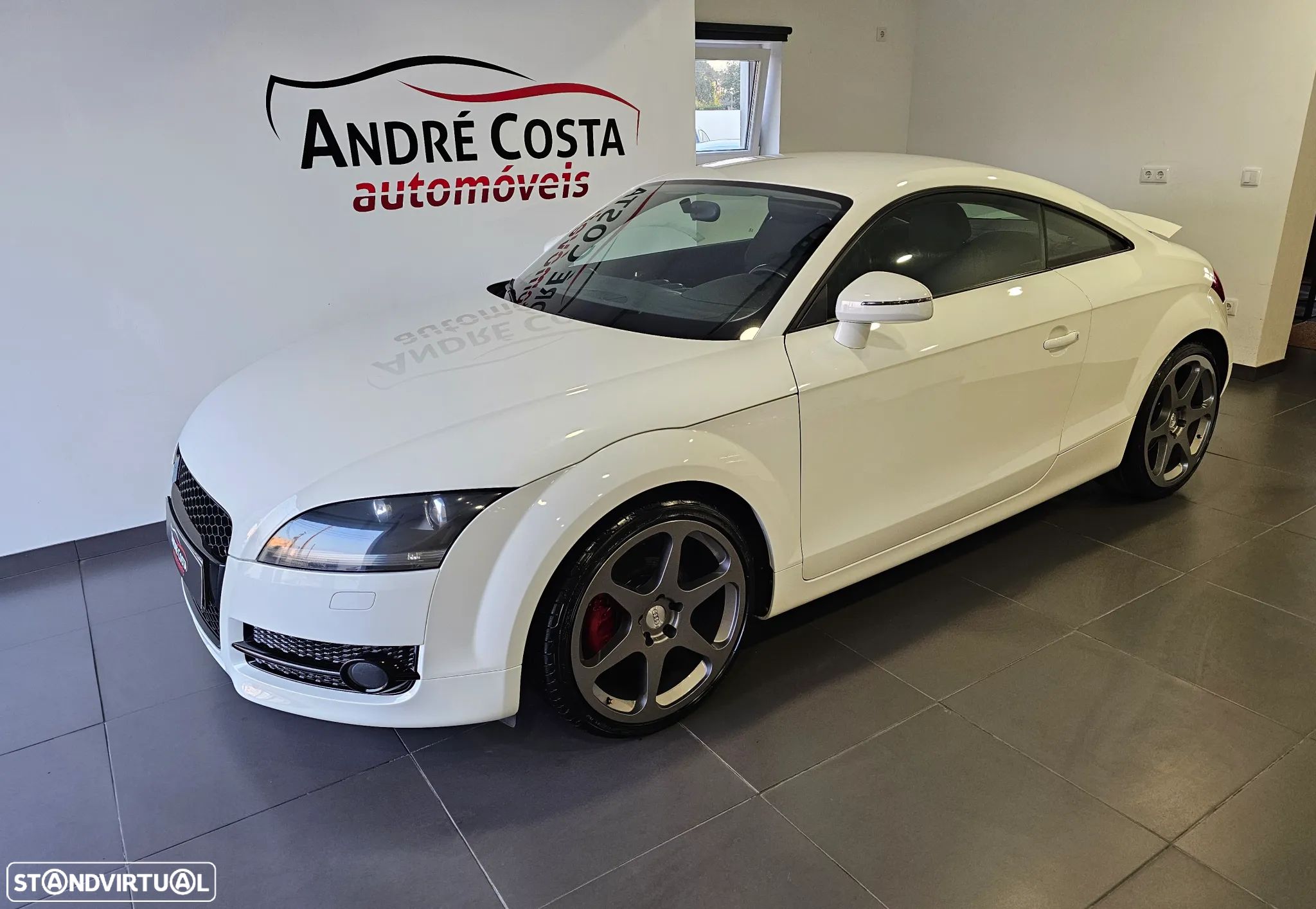 Audi TT Coupé 1.8 TFSI S-line - 1