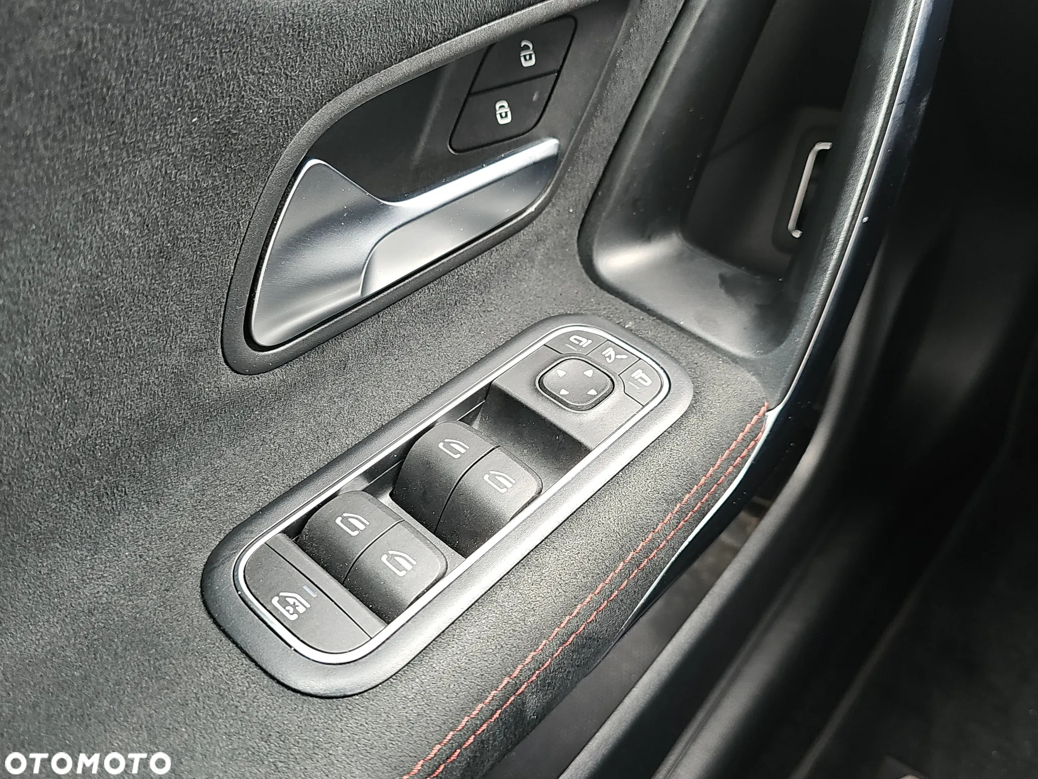 Mercedes-Benz CLA AMG 45 4-Matic 8G-DCT - 14