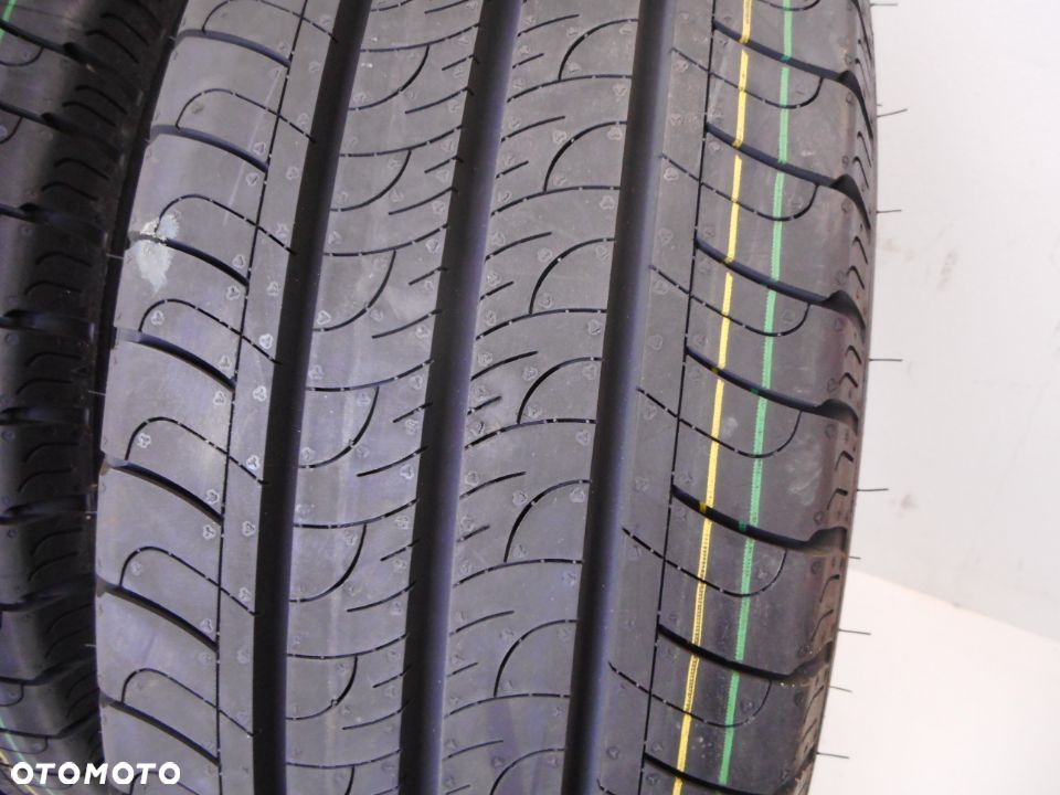 4x 215-65R 16C Opony Letnie GoodYear Efficient Grip Cargo - 4