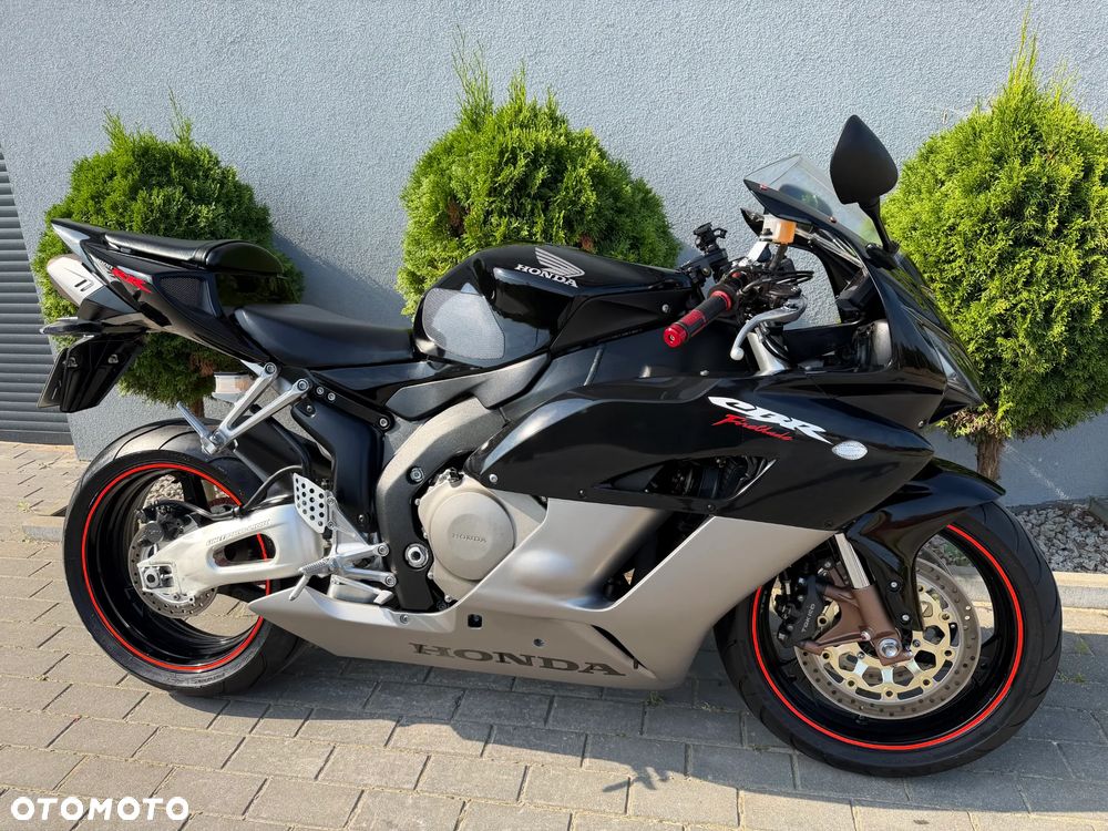 Honda CBR - 2