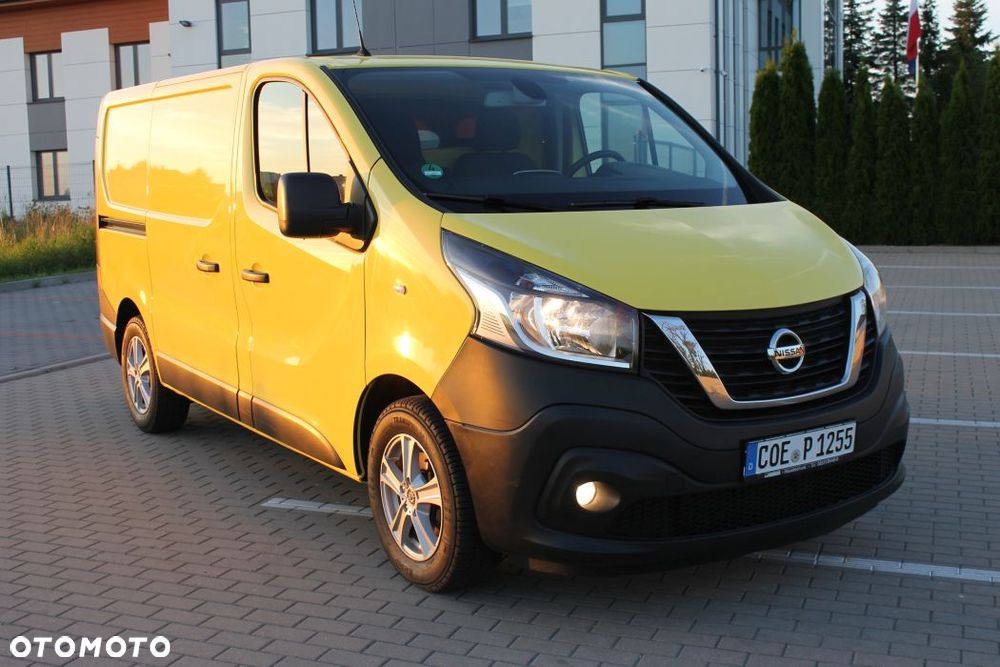 Nissan NV 300 - 1