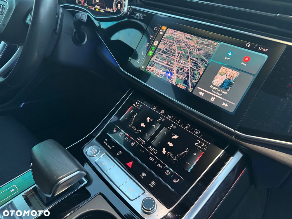 Audi Q8 SUV TFSI quattro 250 kW tiptronic S line business - 25