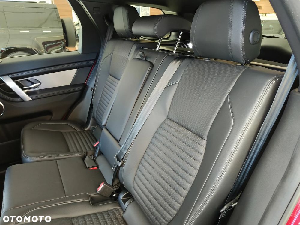 Land Rover Discovery Sport - 35
