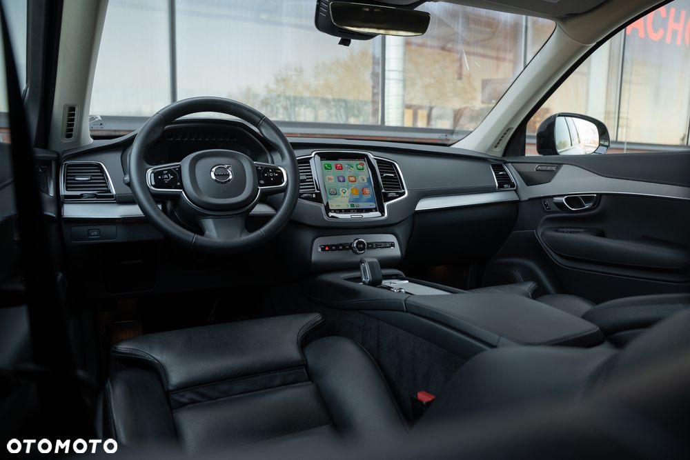 Volvo XC 90 B5 D AWD Ultimate Dark - 28