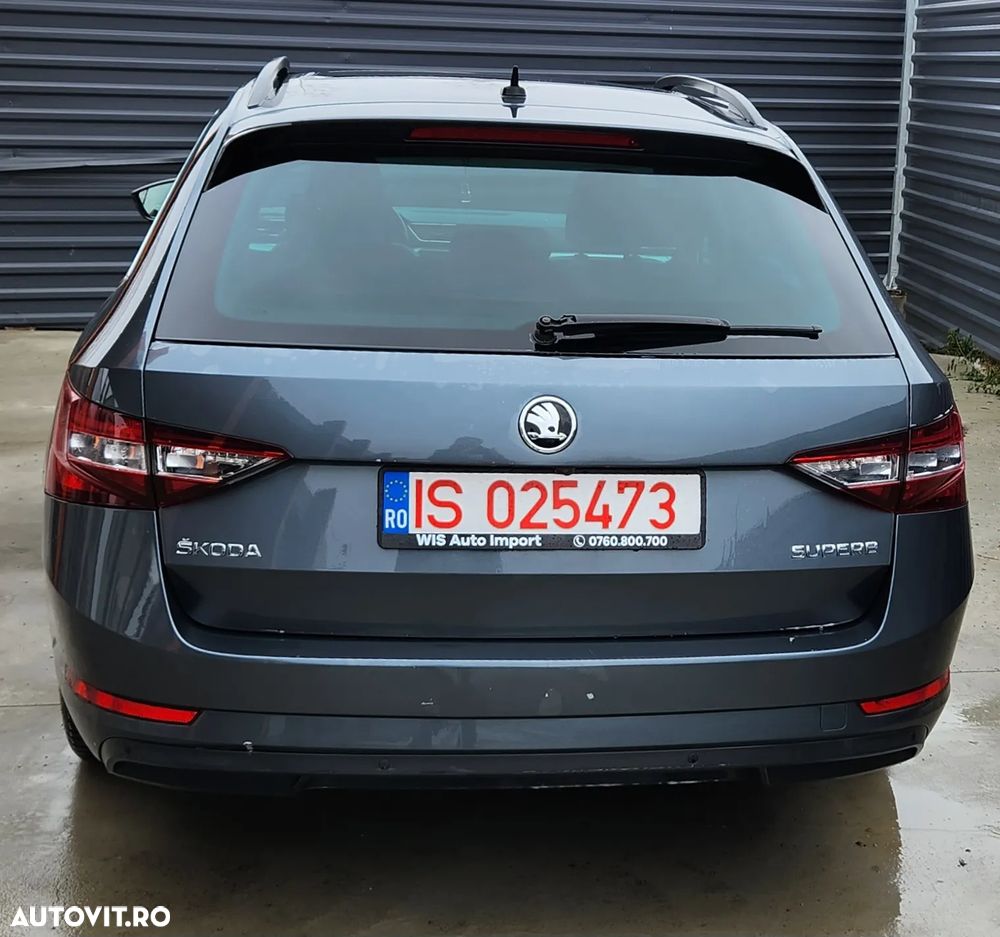 Skoda Superb Combi 1.6 TDI DSG Style - 10