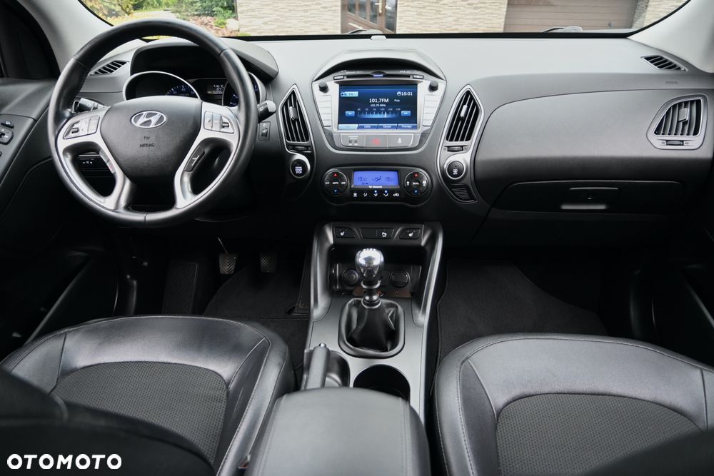 Hyundai ix35 1.6 GDI Premium 2WD - 19