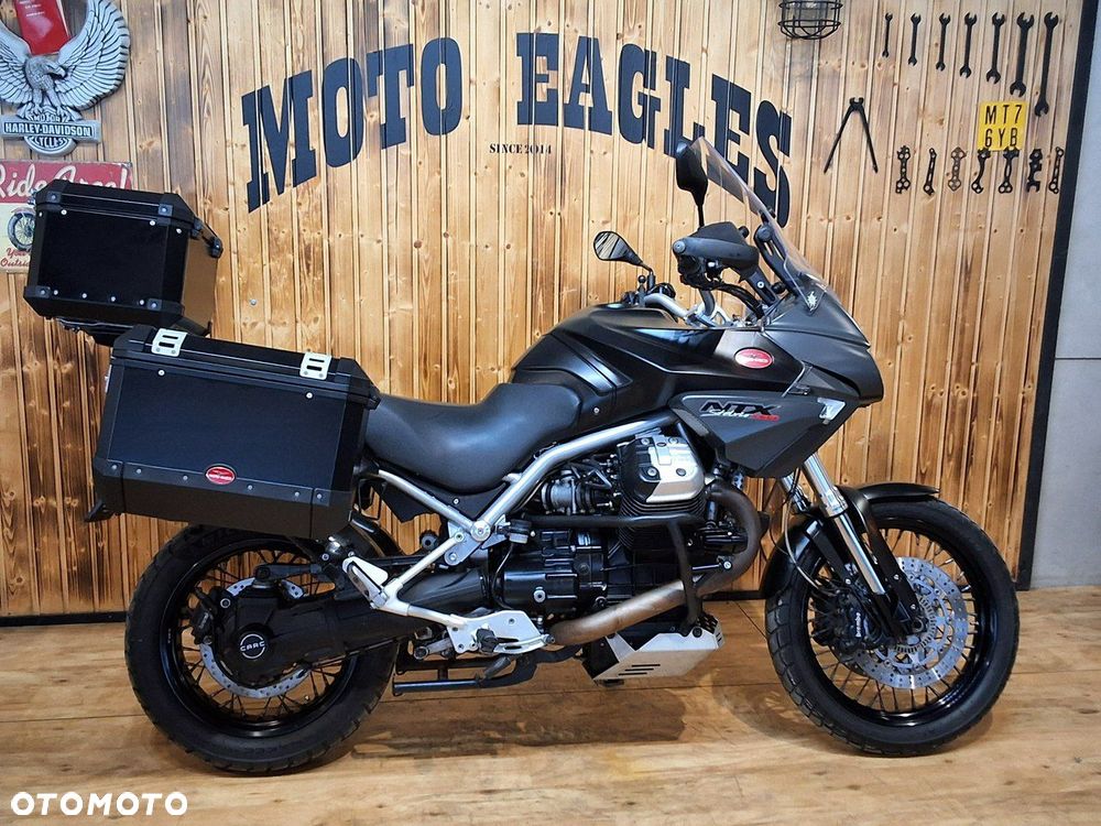Moto Guzzi Stelvio - 1