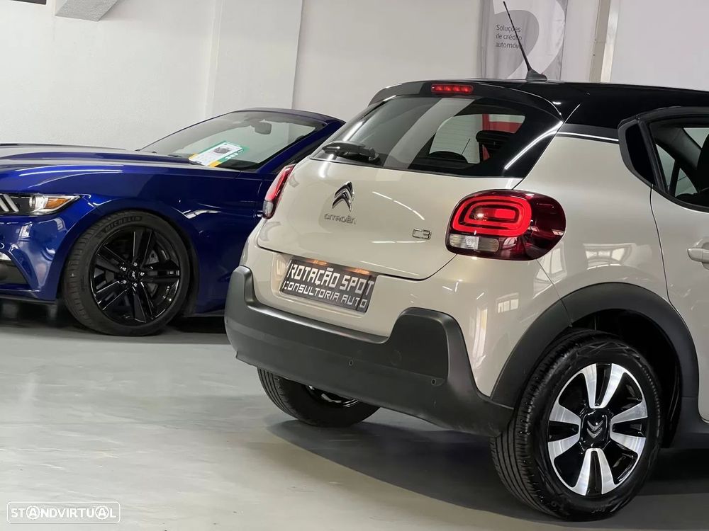Citroën C3 1.2 PureTech Shine - 17