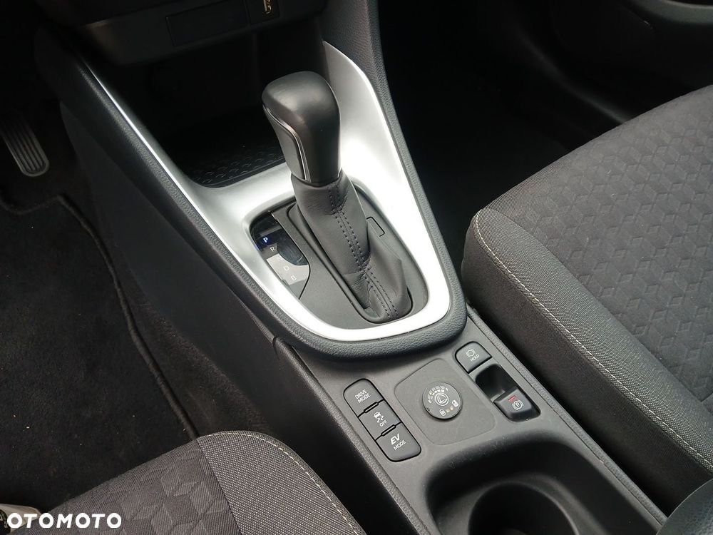 Toyota Yaris Hybrid 1.5 Comfort - 32