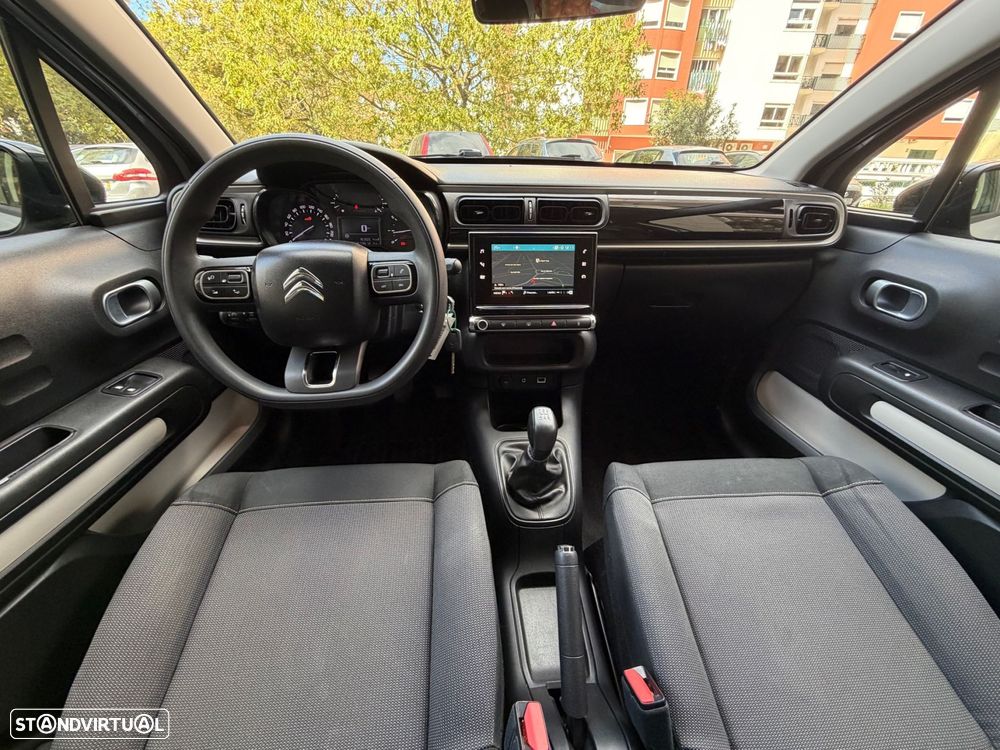 Citroën C3 1.2 PureTech Shine - 25