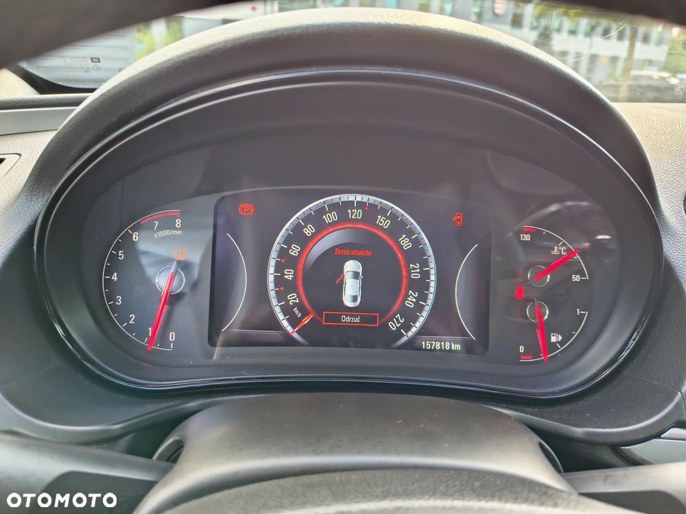 Opel Insignia 1.6 T Executive S&S - 19