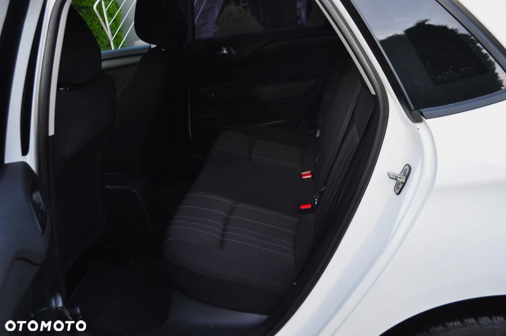 Citroën C4 1.4 VTi Attraction - 21