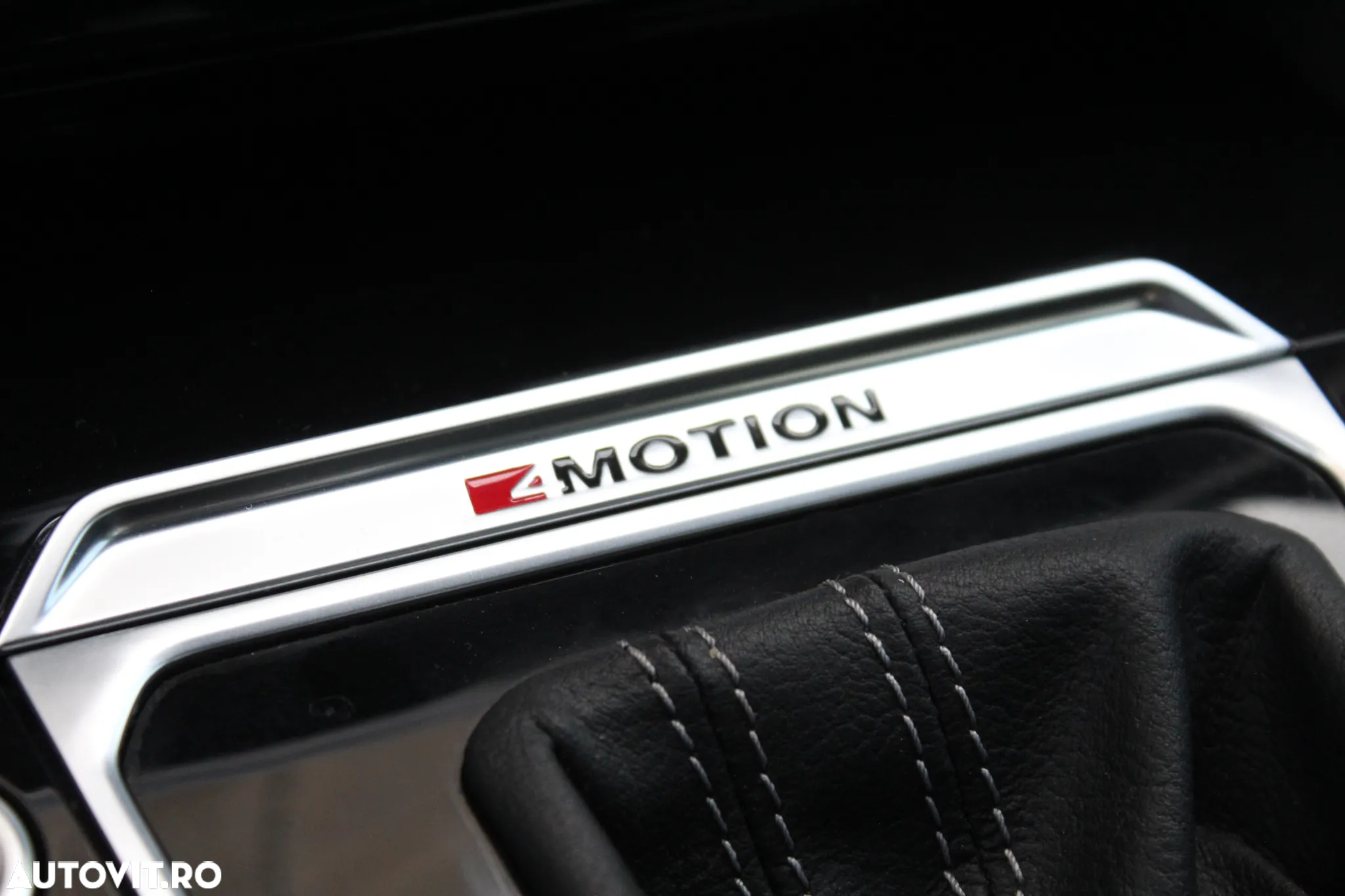 Volkswagen ARTEON 2.0 TDI DSG 4Motion R-Line - 12