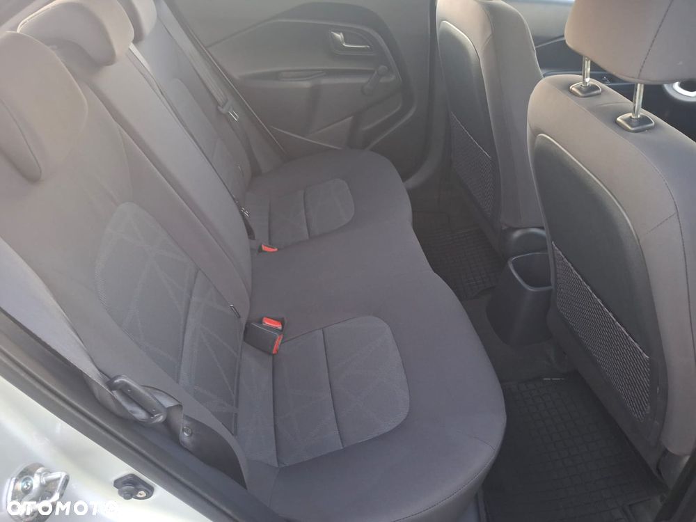 Kia Rio 1.2 ISG Dream Team Edition - 17