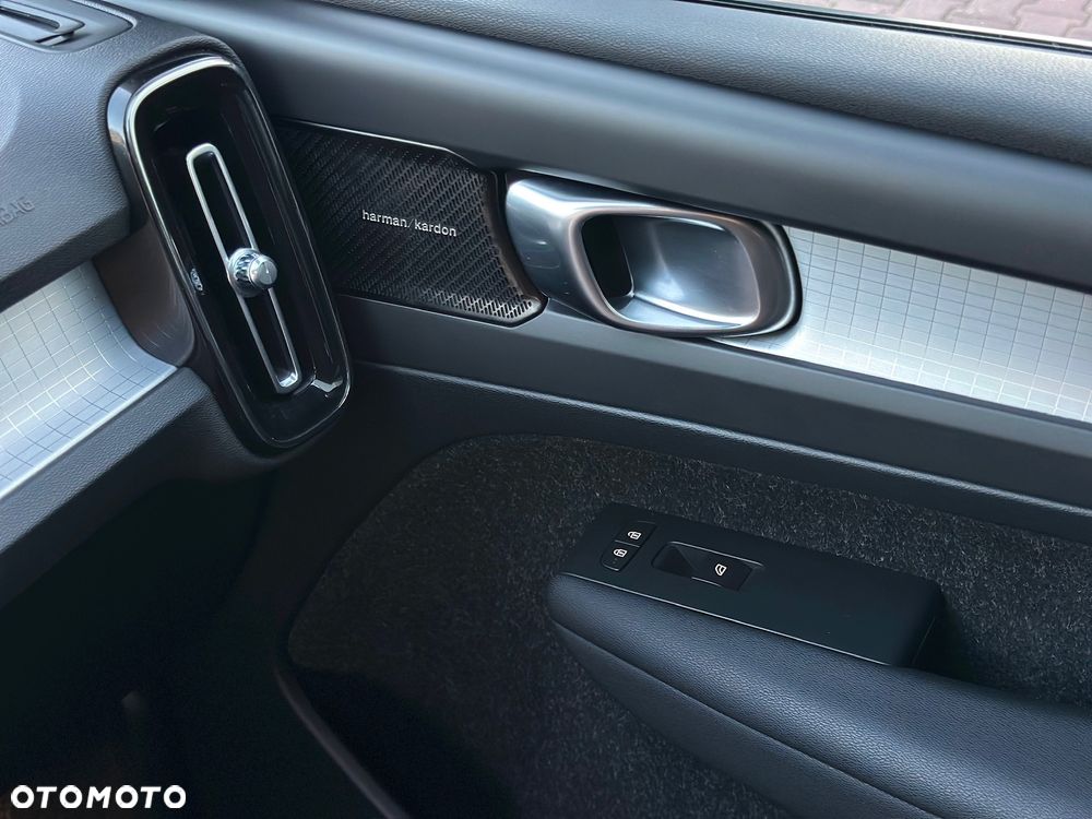 Volvo XC 40 D3 Momentum - 18