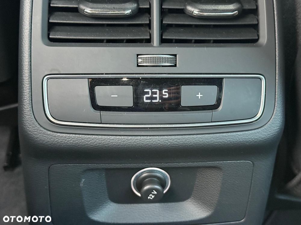 Audi A4 Avant 2.0 TDI S tronic - 33