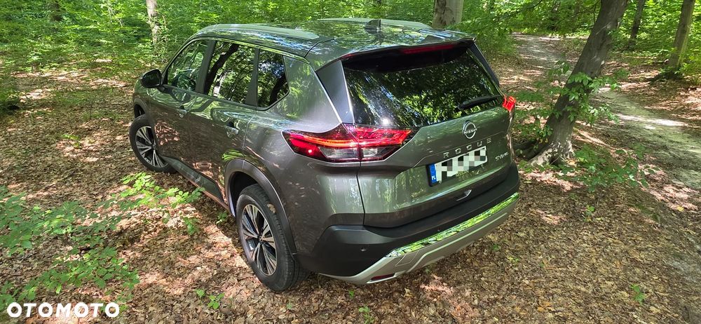 Nissan Rogue - 5