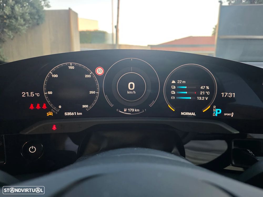 Porsche Taycan Bateria Performance Plus - 14