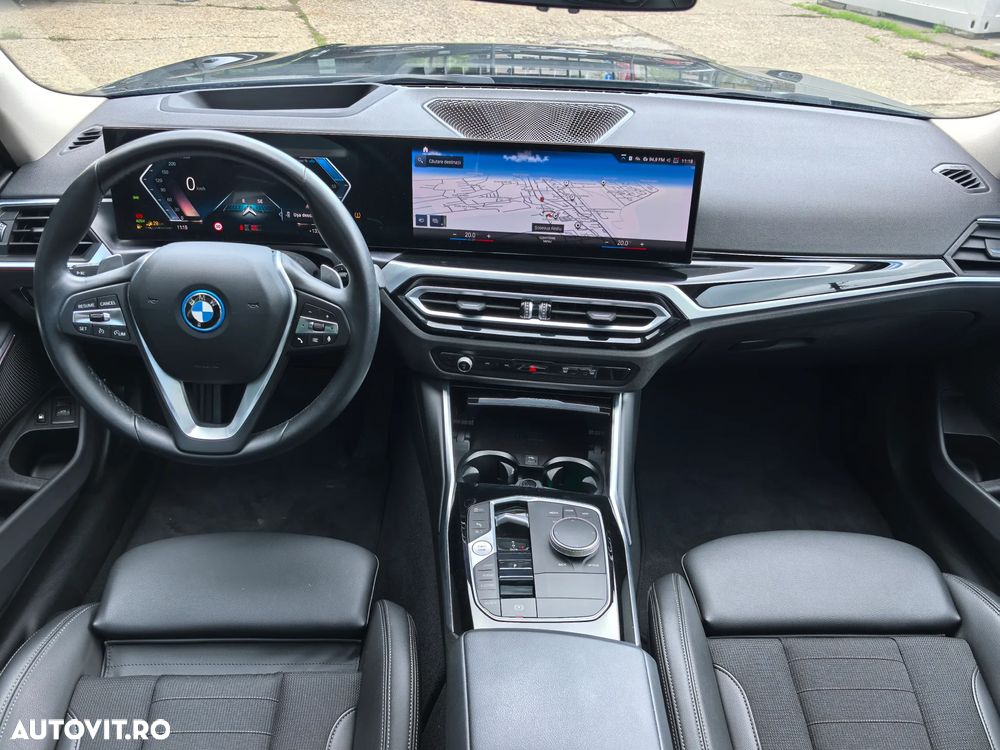 BMW Seria 3 320e Aut. Sport Line - 6