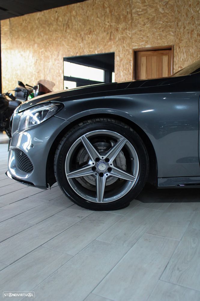 Mercedes-Benz C 220 - 52