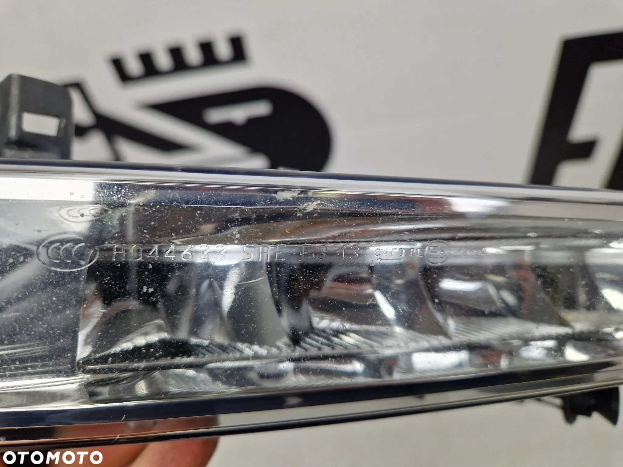 Halogen prawy BMW G30 G31 89250241 - 3