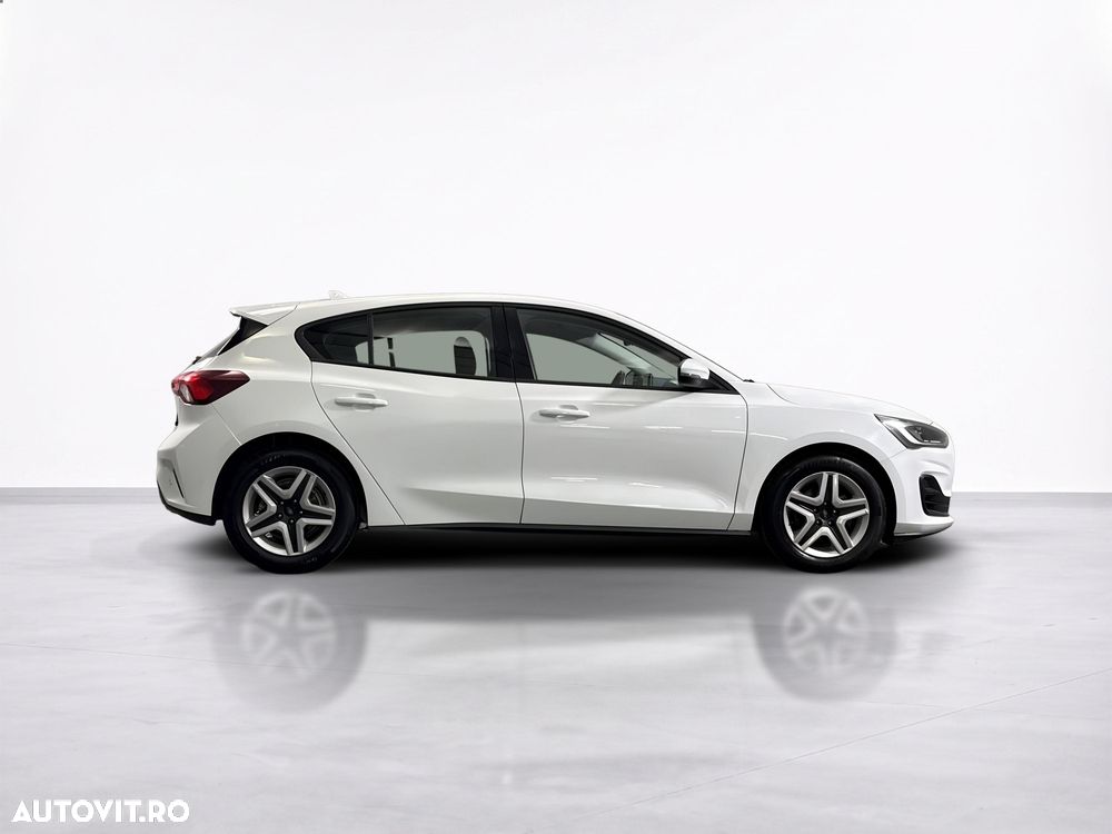 Ford Focus - 7