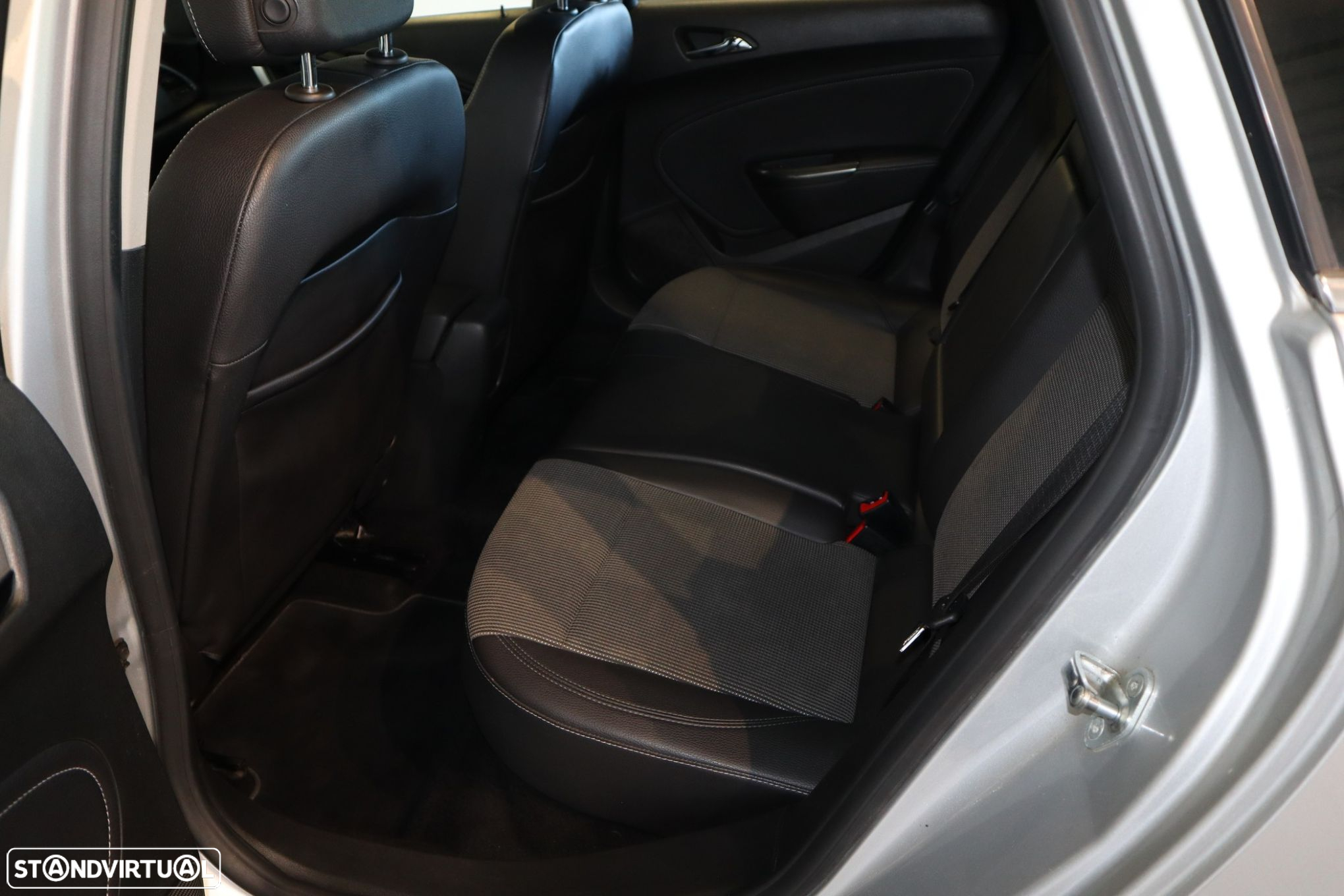 Opel Astra Sports Tourer 1.6 CDTi Excite S/S - 6