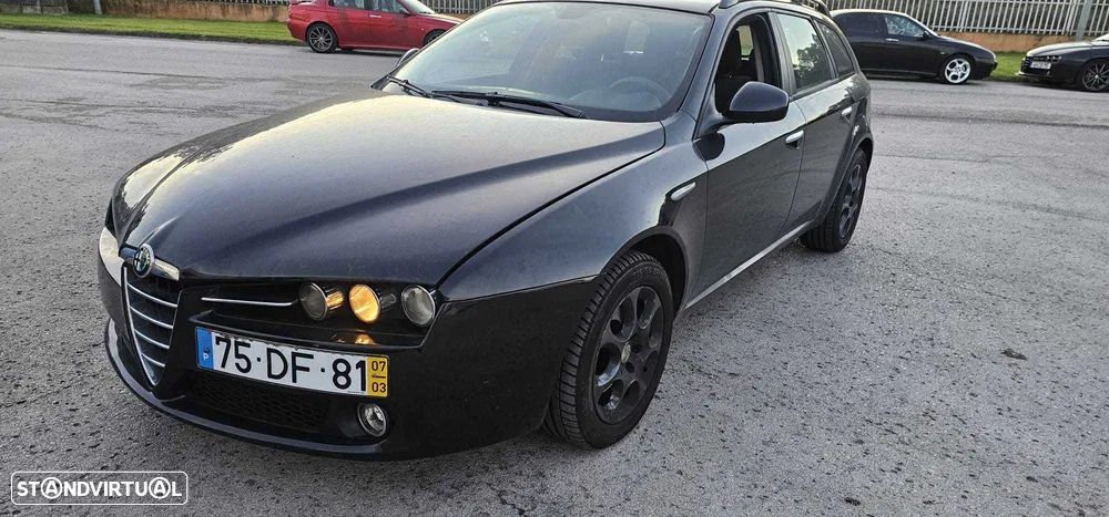 Alfa Romeo 159 Sportwagon 1.9 JTDm 16V - 1