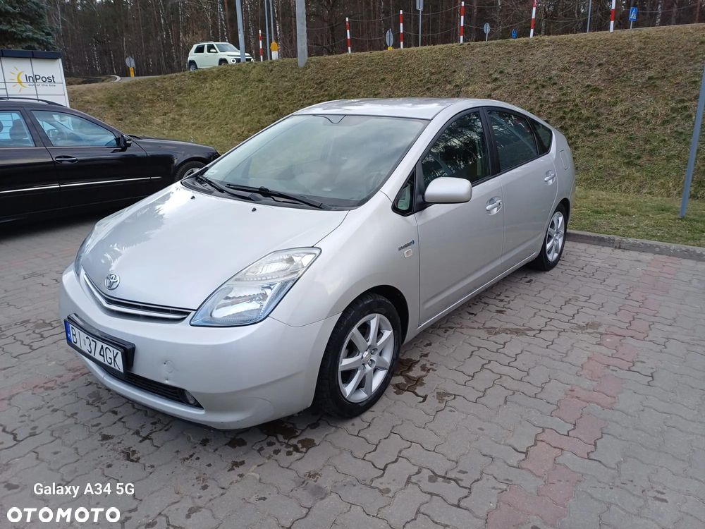 Toyota Prius - 1