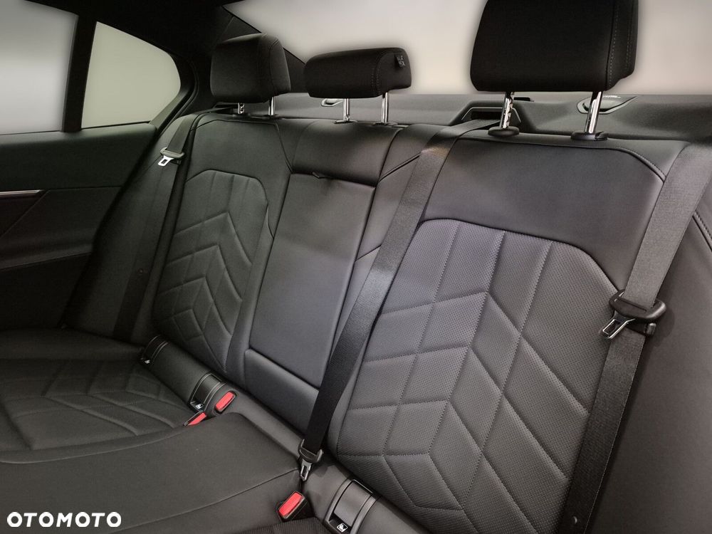 BMW Seria 5 - 18