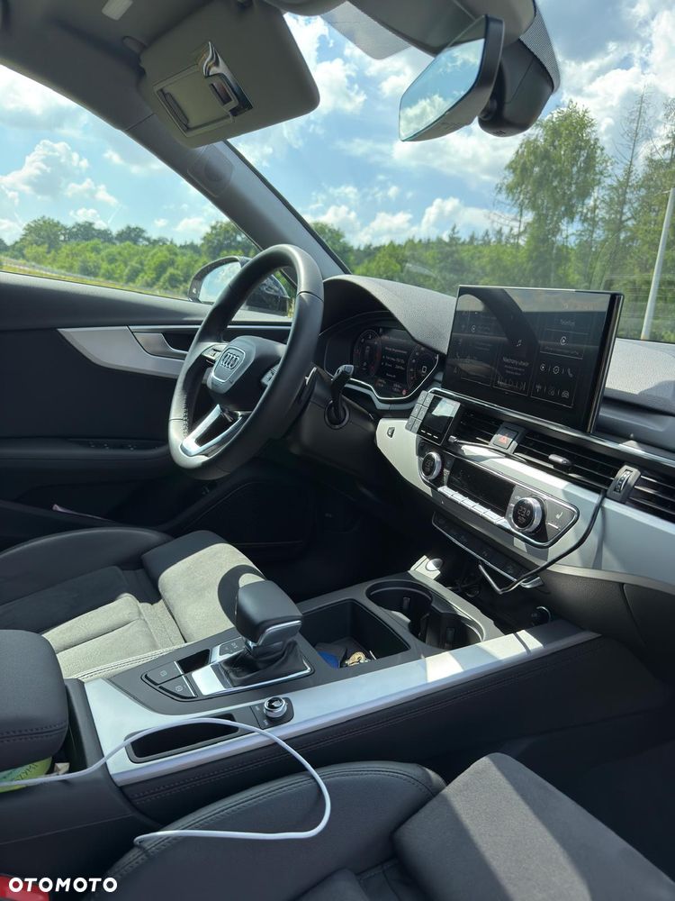 Audi A4 Allroad - 13