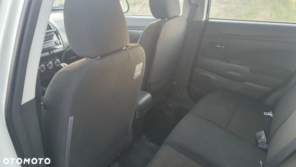 Mitsubishi ASX 1.6 Invite - 16