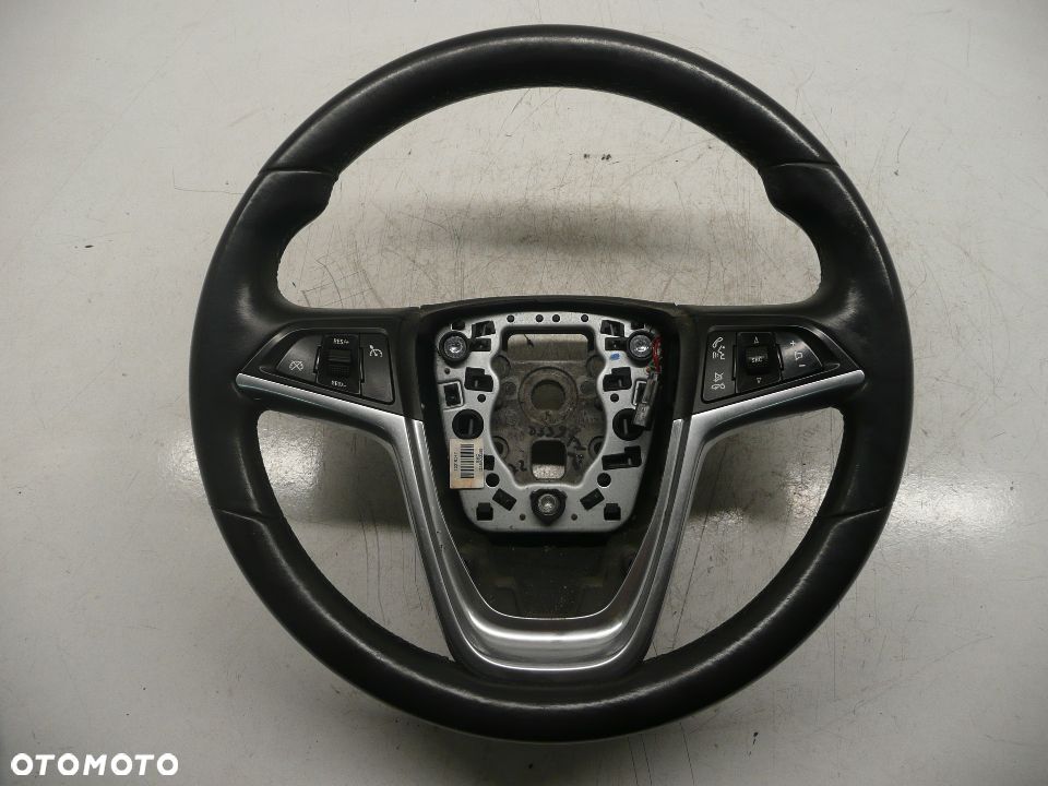 OPEL INSIGNIA 08-12 KIEROWNICA MULTIFUNKCJA UK - 1