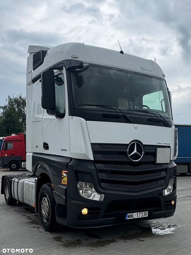 Mercedes-Benz Ciągnik samochodowy Actros - 2