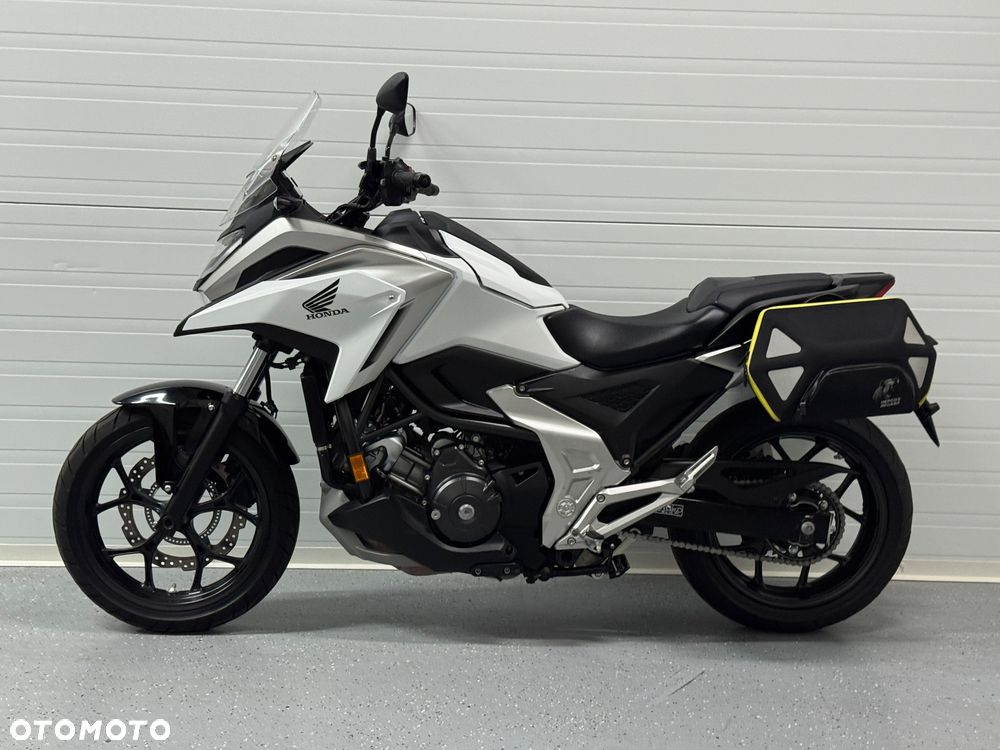 Honda NC - 19