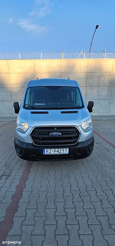Ford Transit - 1