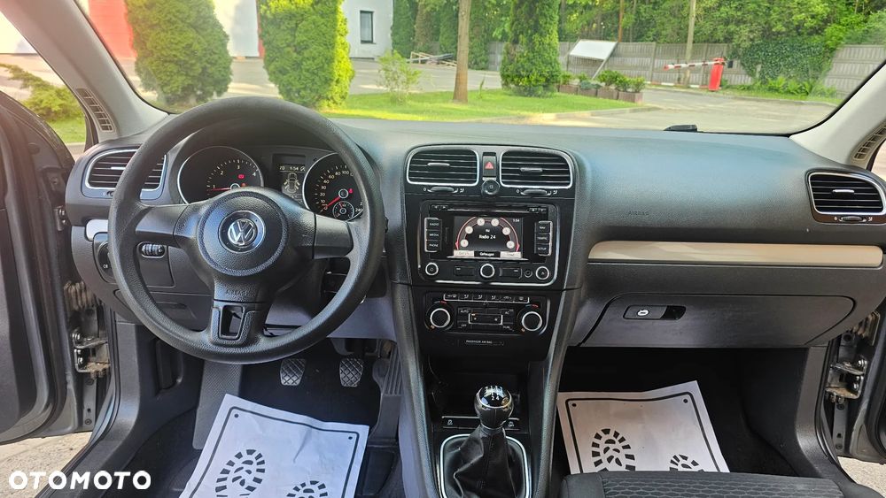 Volkswagen Golf 1.6 TDI Comfortline - 11