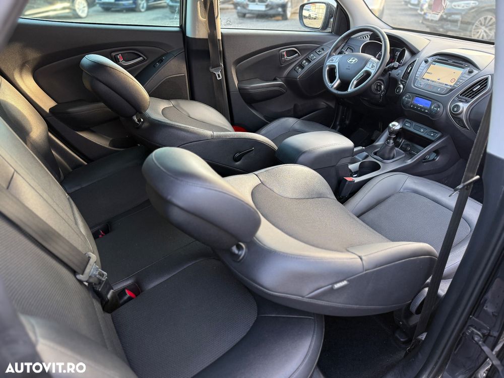 Hyundai ix35 blue 1.6 2WD Finale Gold - 5